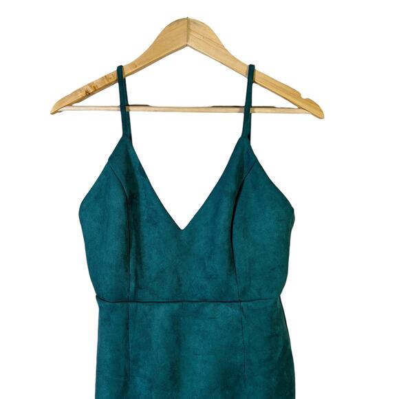 Superdown Carrie Mini Dress Womens S Green Faux Suede Sleeveless V-Neck Cocktail - Picture 3 of 7
